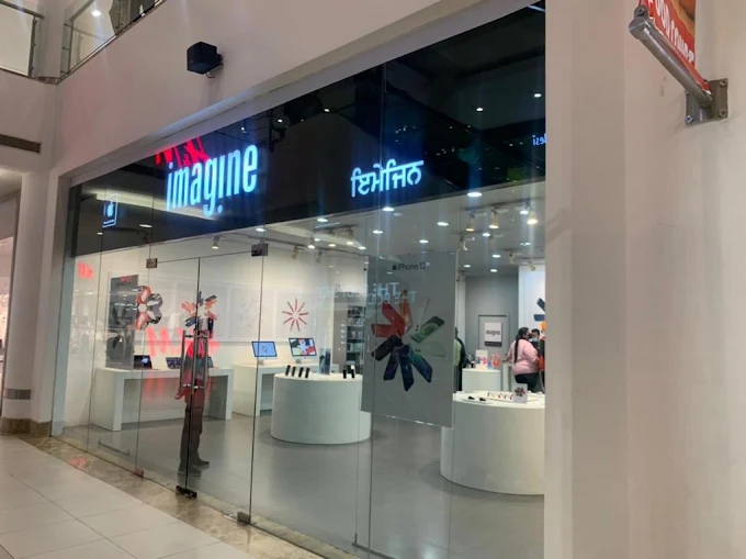 Imagine- Apple Premium Reseller, Mall of Amritsar, Amritsar storefront
