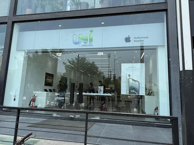 Unicorn- Apple Premium Reseller, Rajkot storefront