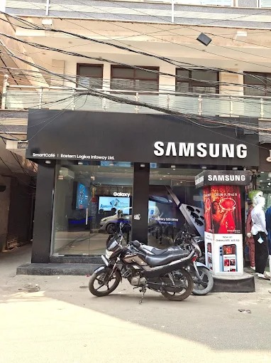 Samsung Experience Store- Tri Nagar storefront