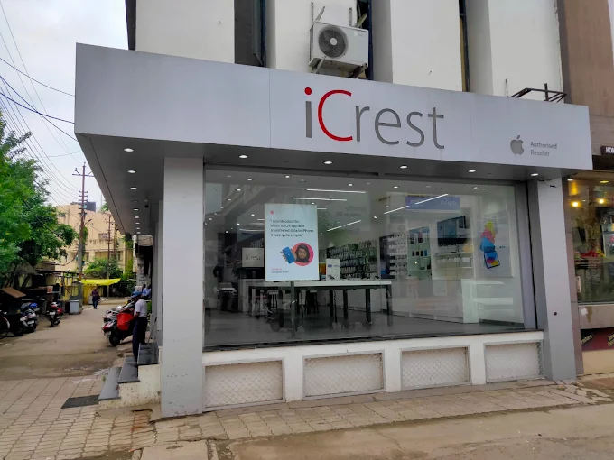 iCrest – Apple Store, Deen Dayal Puram, Bareilly storefront