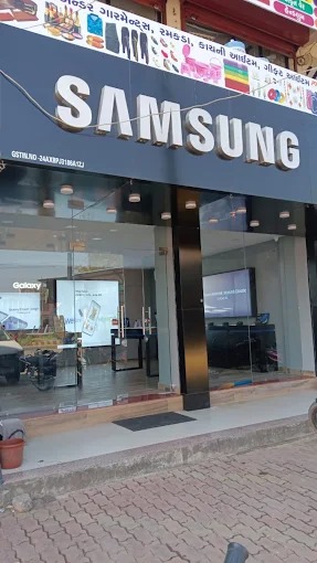 Samsung Experience Store- Buhari storefront