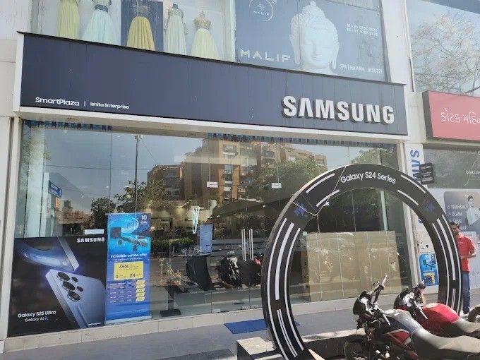 Samsung Smart Plaza - Ishita Enterprises storefront