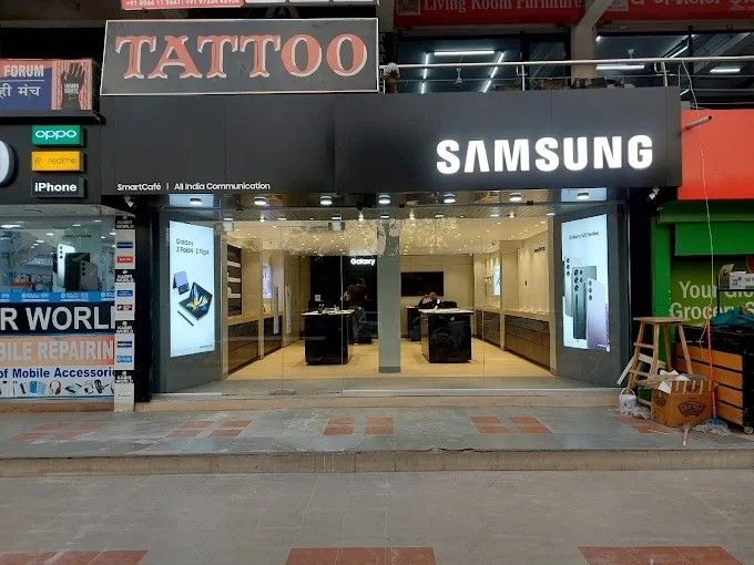 Samsung Experience Store- Motera Sangath Mall 1 storefront