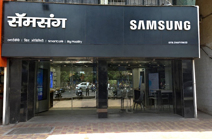 Samsung Experience Store- Hadapsar storefront