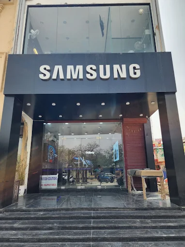 Samsung Experience Store- Sector 21C, Faridabad storefront