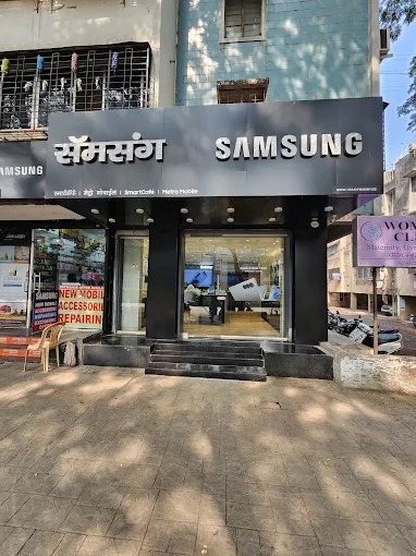 Samsung Experience Store- Sanghvi Nagar storefront