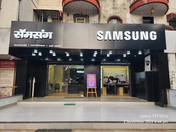 Samsung Experience Store- Kothrud Karve Road storefront