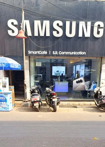 Samsung Experience Store- Ayubkha Chauraha, Bareilly storefront