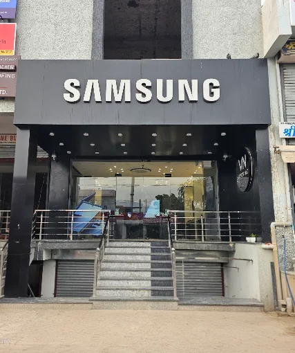 Samsung Experience Store- Ajmer Road storefront