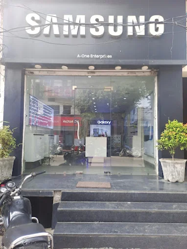 Samsung Experience Store- Jandiala Guru, Amritsar storefront
